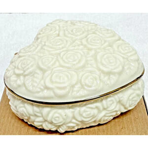 Lenox Heart Shaped Porcelain Bouquet Of Roses Trinket Box Ivory With Gold Trim